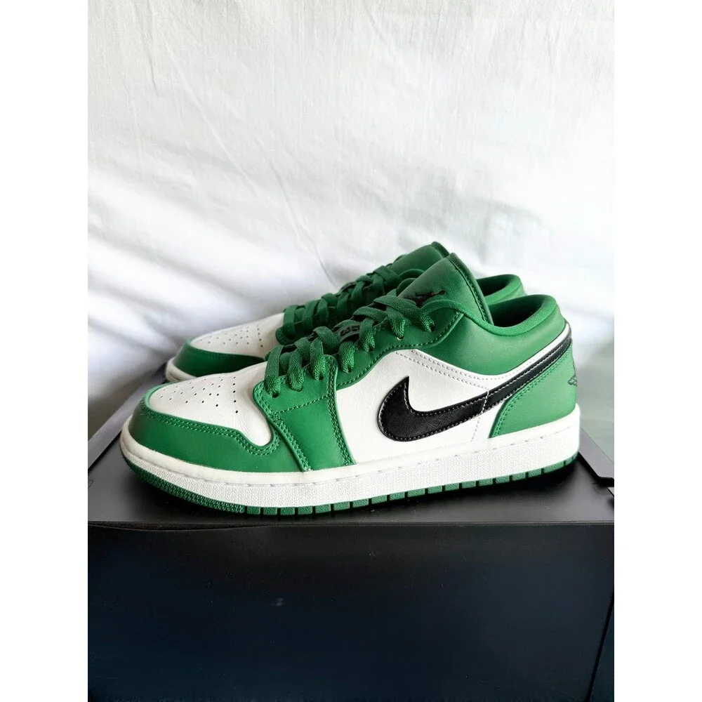 AUTHENTIC Jordan 1 Low Pine Green size 9 553558–301 2020 PRE-OWNED